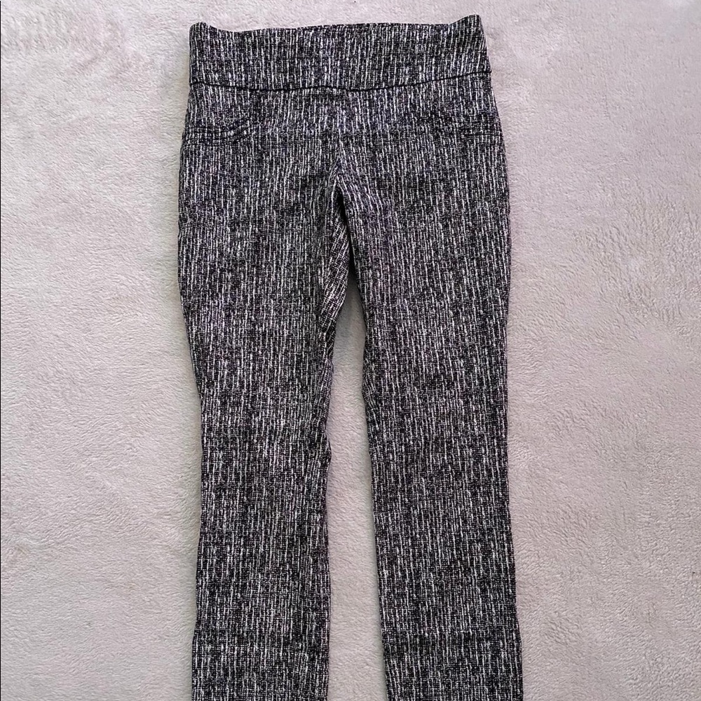 Joe B black and white dress pants